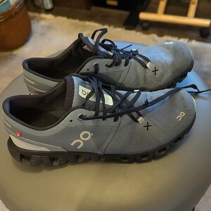 On-Cloud Women Blue Athletic Shoes